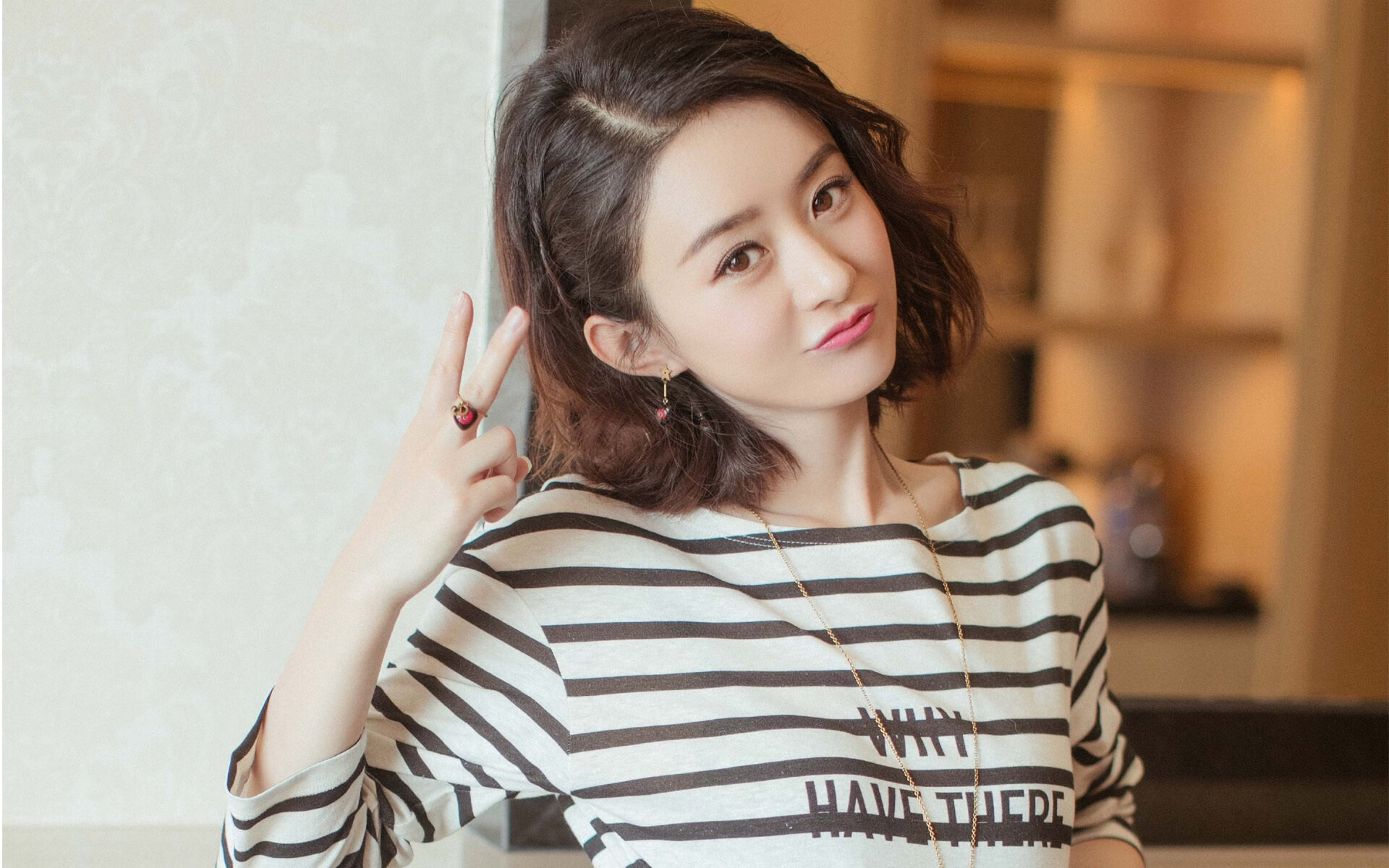 _体育+公益：运动传递爱心与希望_，关于运动的公益广告语
