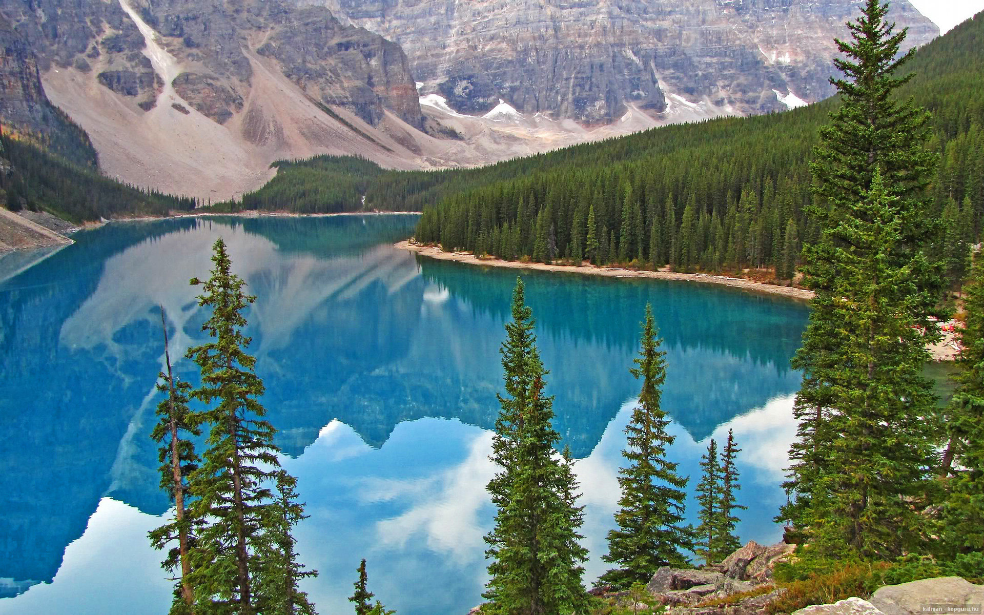 巴萨通过控球稳定比赛节奏,稳步推进争冠目标,巴萨控球率达81%